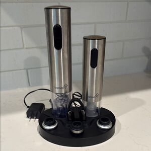 Ivation Electric Wine Opener and resealer Set.